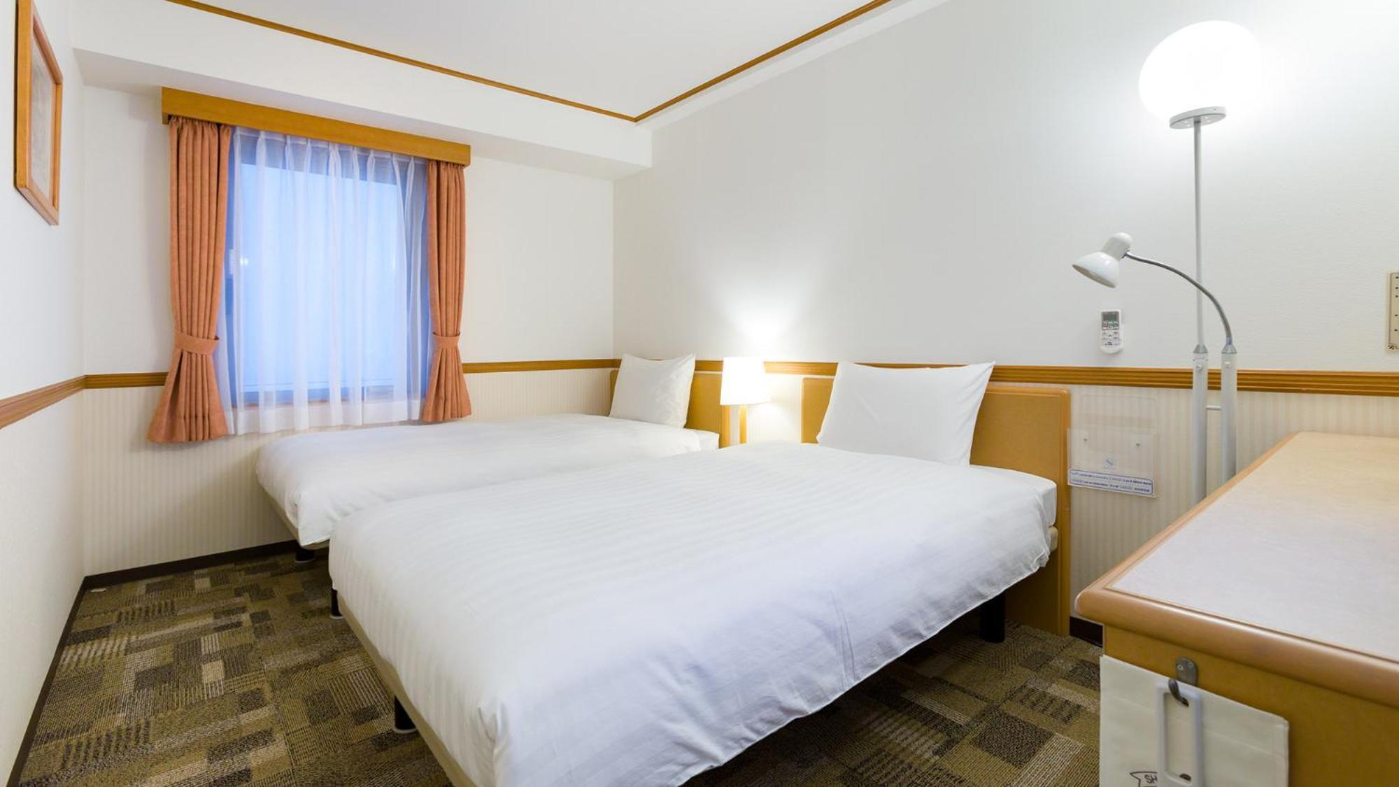 Toyoko Inn Fukuyama-Eki Shinkansen Minami-Guchi Exteriör bild