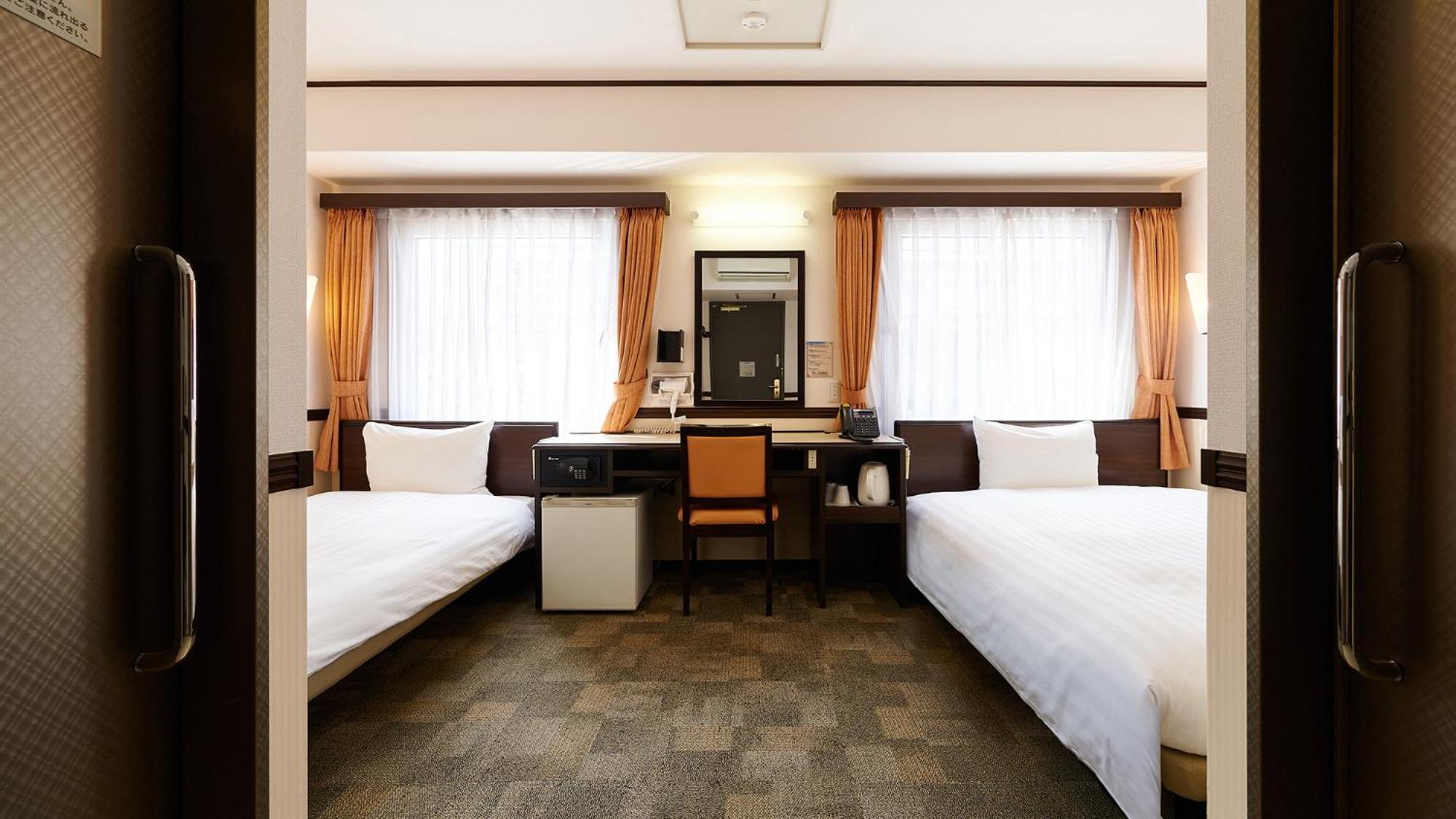 Toyoko Inn Fukuyama-Eki Shinkansen Minami-Guchi Exteriör bild