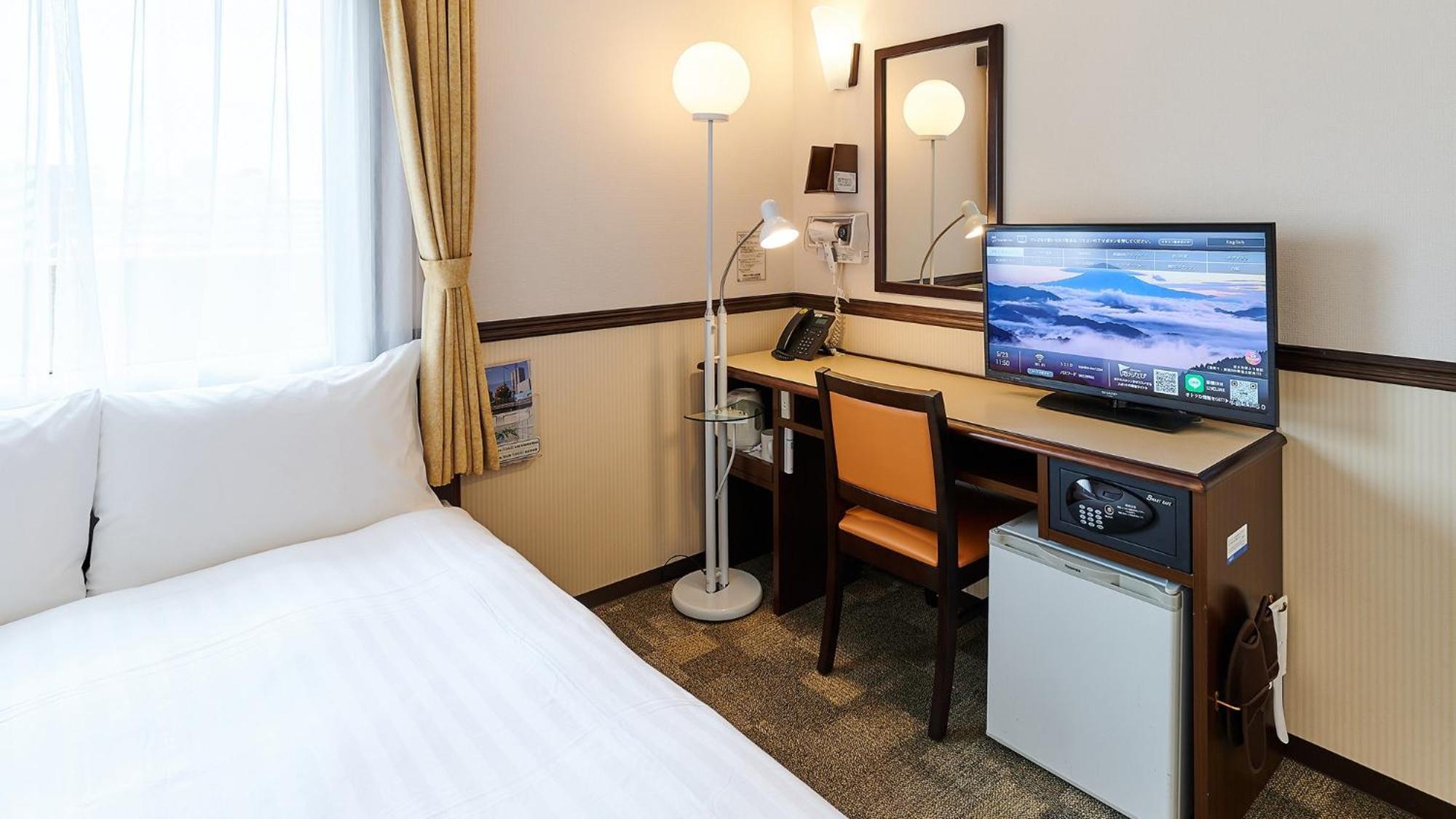 Toyoko Inn Fukuyama-Eki Shinkansen Minami-Guchi Rum bild